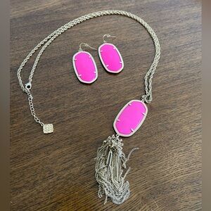 Kendra Scott Hot Pink Rayne Pendant Necklace & Danielle Earrings Set